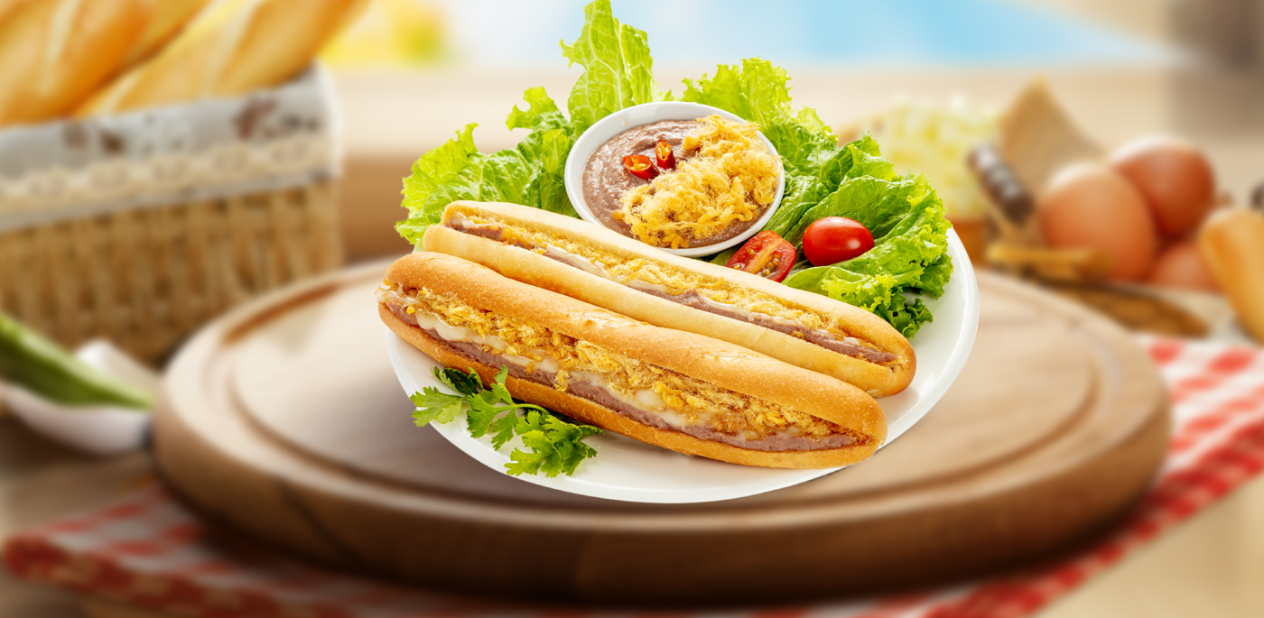 "Nhỏ Mà Có Võ": Sức Hút Khó Cưỡng Của Bánh Mì Que Đà Nẵng