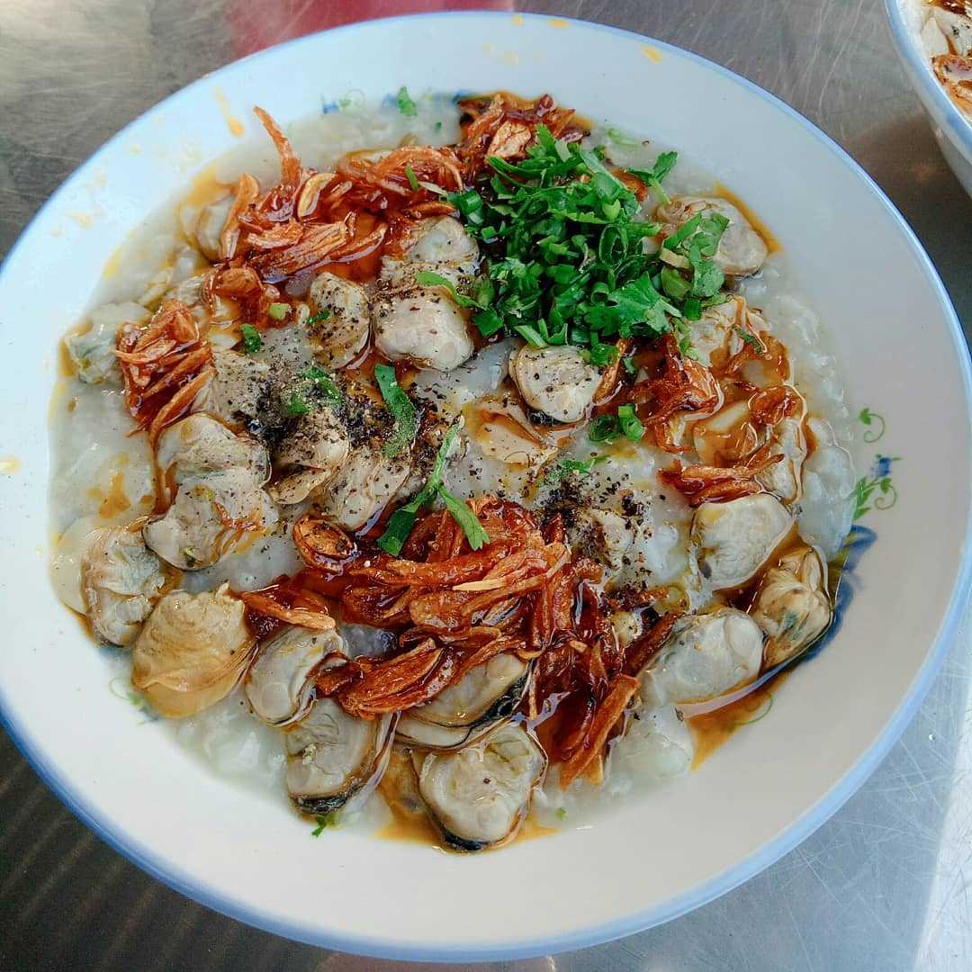 Cháo Nghêu – Món Ngon Đậm Vị Miền Trung Không Thể Bỏ Lỡ Khi Đến Đà Nẵng