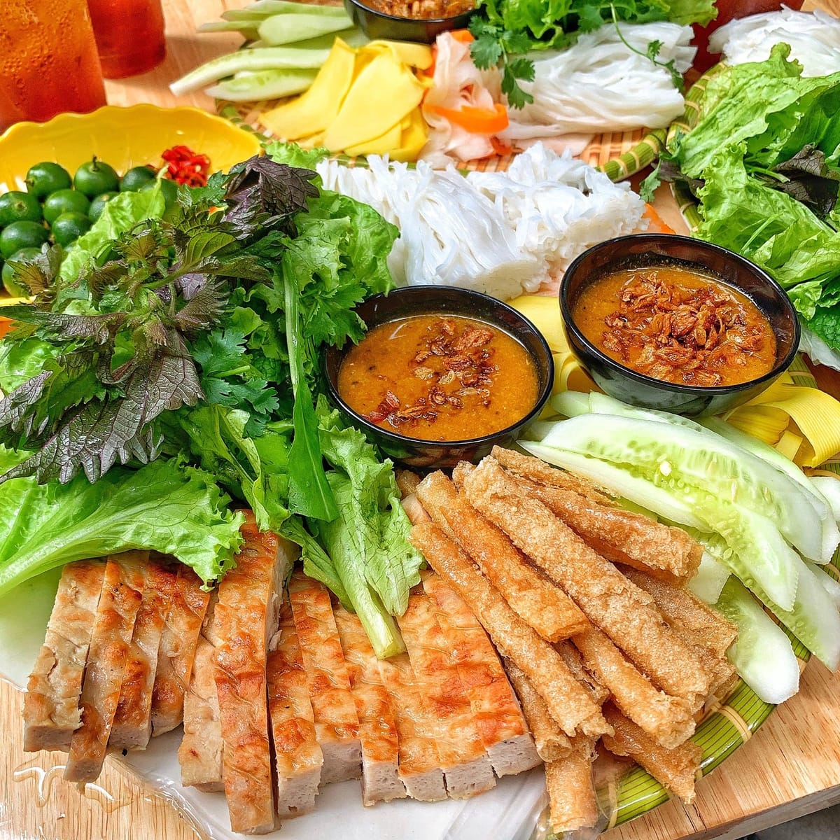 Nem Nướng Đà Nẵng – Cách Làm & Địa Chỉ Ngon Không Thể Bỏ Lỡ