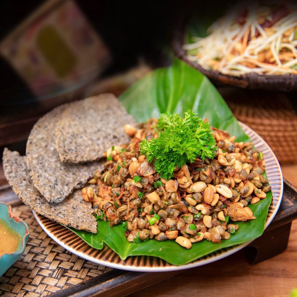 Cách Làm Hến Xúc Bánh Đa – Món Ăn Chơi Cực Đưa Miệng Từ Xứ Huế