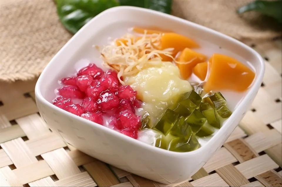 Chè Xoa Xoa Hạt Lựu – Món Chè Đà Nẵng Mát Lạnh, Giòn Ngon Khó Cưỡng
