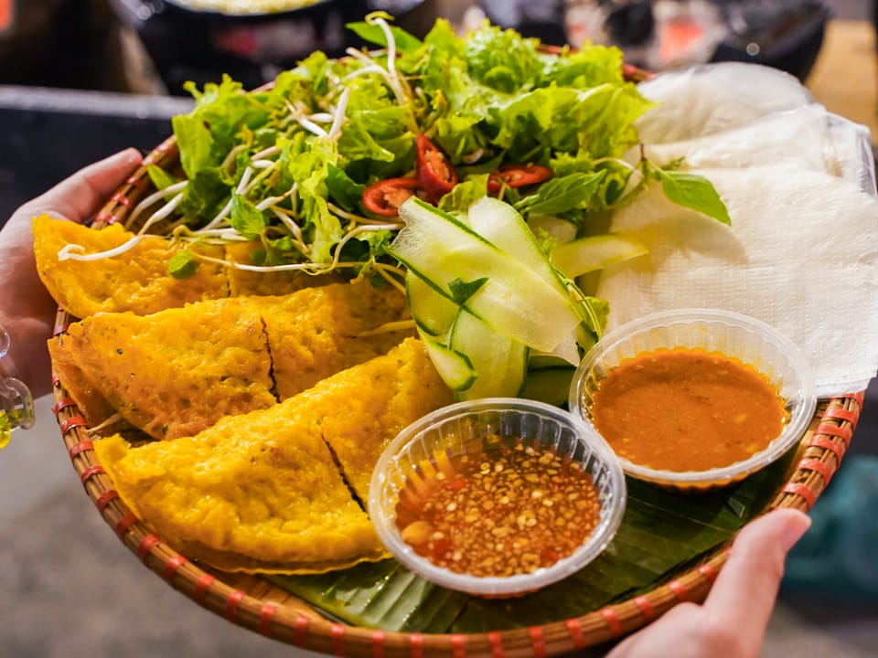 Cách Làm Bánh Xèo Giòn Lâu – Vàng Ruộm, Nhân Ngon, Ăn Là Ghiền!